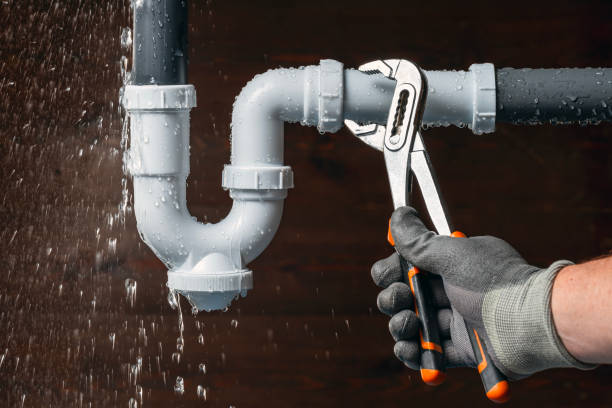 Professional Leak Detection technician working in Little Falls, MN